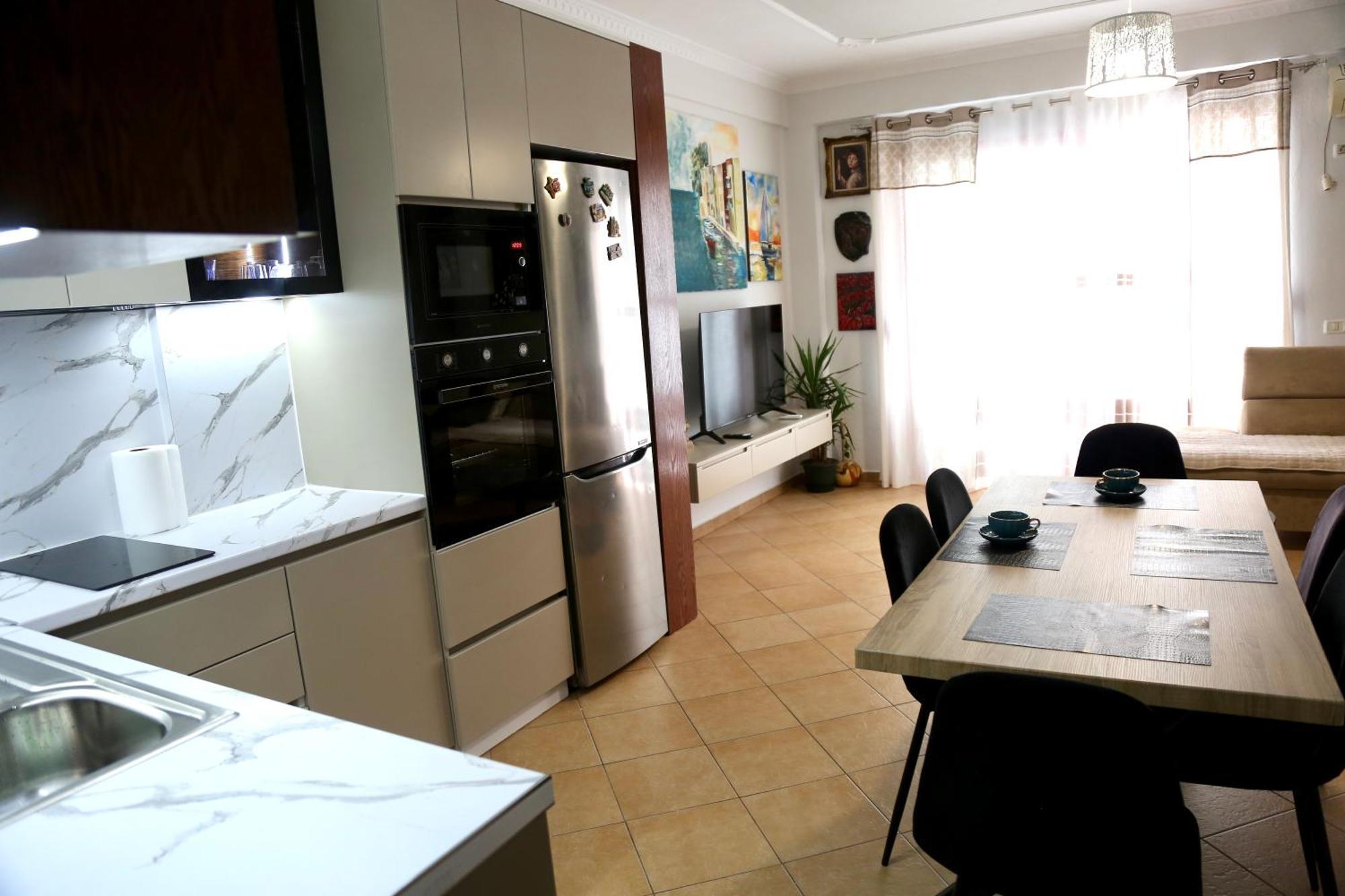 Stay At An Artist'S Place! Tirana Eksteriør billede