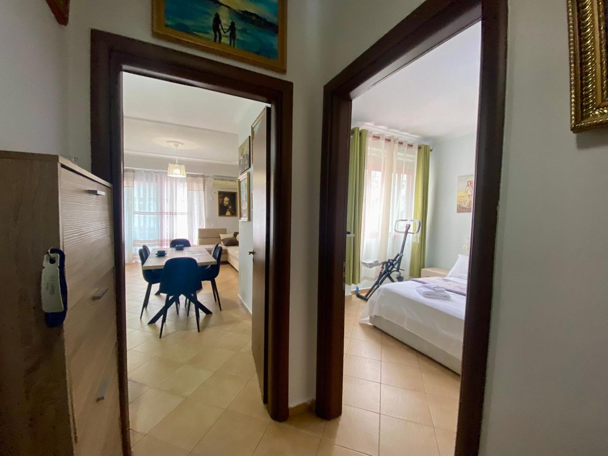 Stay At An Artist'S Place! Tirana Eksteriør billede